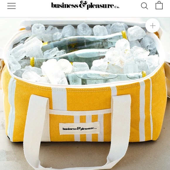 Business & Pleasure co. Holiday Cooler - Picture 2 of 16